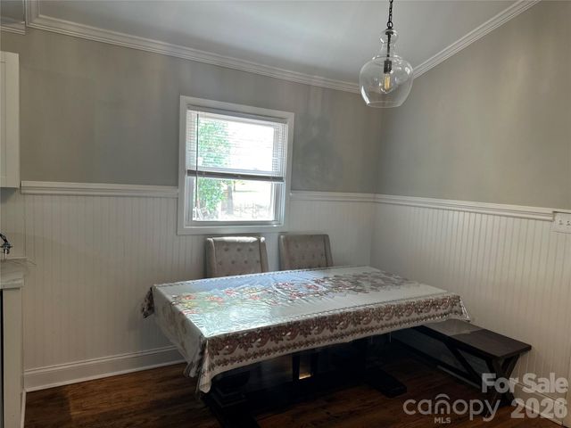1327 Reid Street, Statesville, NC 28677