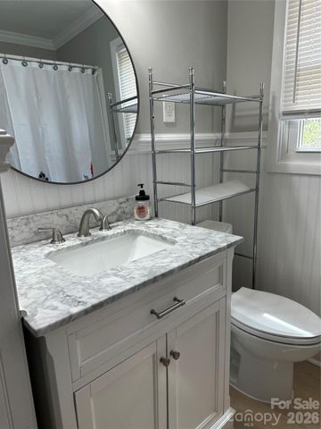 1327 Reid Street, Statesville, NC 28677