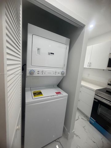 2431 NW 23rd St 1, Miami, FL 33142