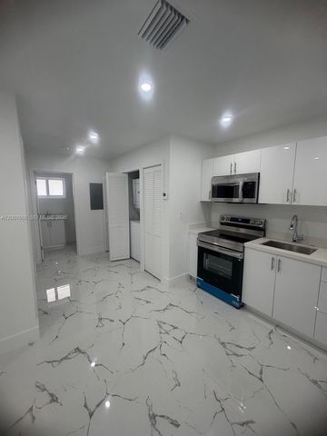 2431 NW 23rd St 1, Miami, FL 33142