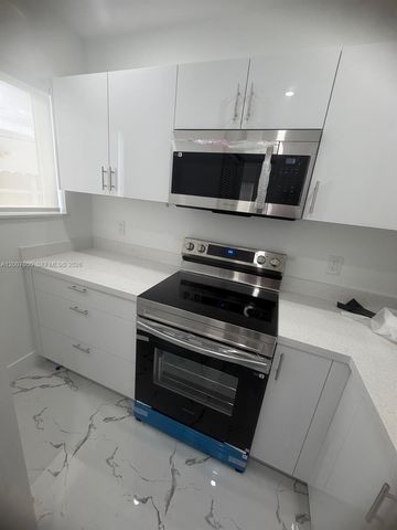 2431 NW 23rd St 1, Miami, FL 33142