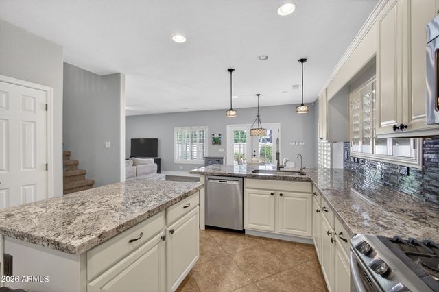 1164 W MULBERRY Drive, Chandler, AZ 85286