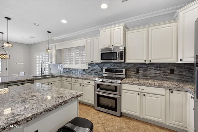 1164 W MULBERRY Drive, Chandler, AZ 85286