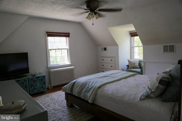 705 WAYNE ST, Alexandria, VA 22301