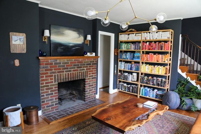 705 WAYNE ST, Alexandria, VA 22301