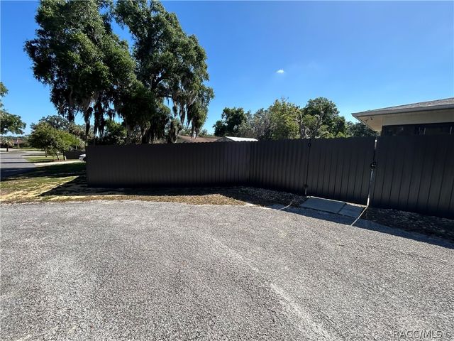 8801 E Cresco Lane, Inverness, FL 34450
