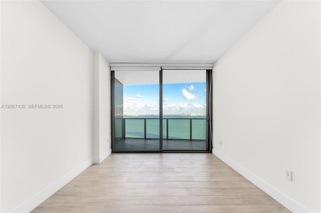 460 NE 28th Street 1803, Miami, FL 33137