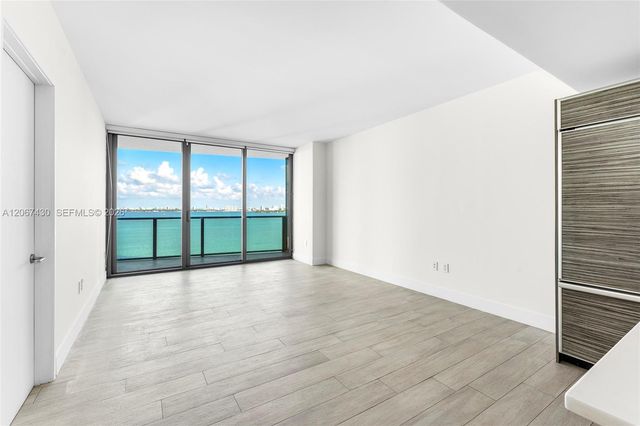 460 NE 28th Street 1803, Miami, FL 33137