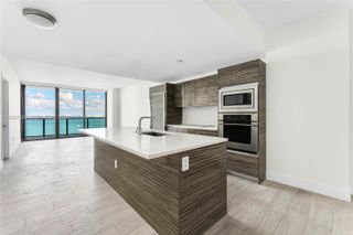 460 NE 28th Street 1803, Miami, FL 33137