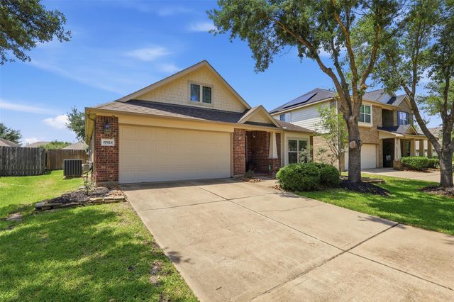 17923 Dappled Walk Way, Cypress, TX 77429