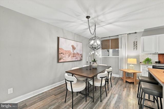 5945 HOUGHTON ST, Philadelphia, PA 19128