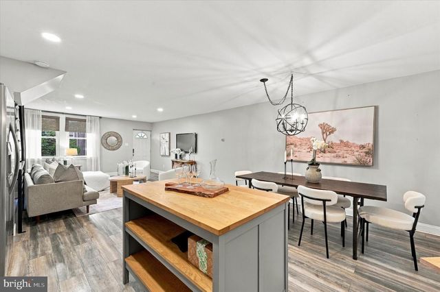 5945 HOUGHTON ST, Philadelphia, PA 19128