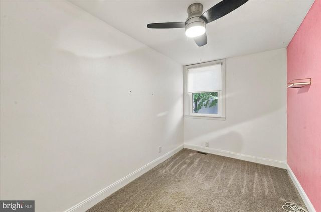 5945 HOUGHTON ST, Philadelphia, PA 19128