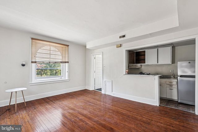 5939 DREXEL RD, Philadelphia, PA 19131