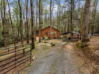 159 Pack Creek Road, Blue Ridge, GA 30513