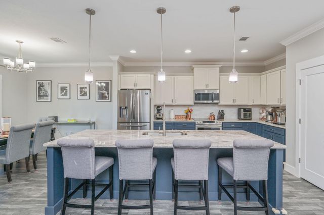 1504 W Ponderosa Road, Fort Walton Beach, FL 32547