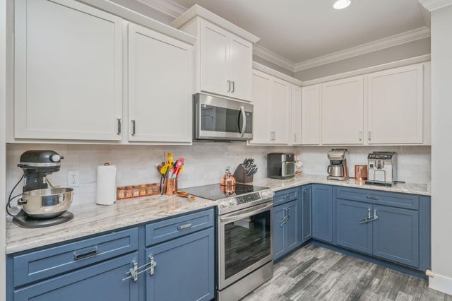 1504 W Ponderosa Road, Fort Walton Beach, FL 32547