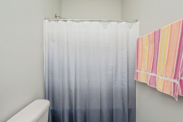 1504 W Ponderosa Road, Fort Walton Beach, FL 32547