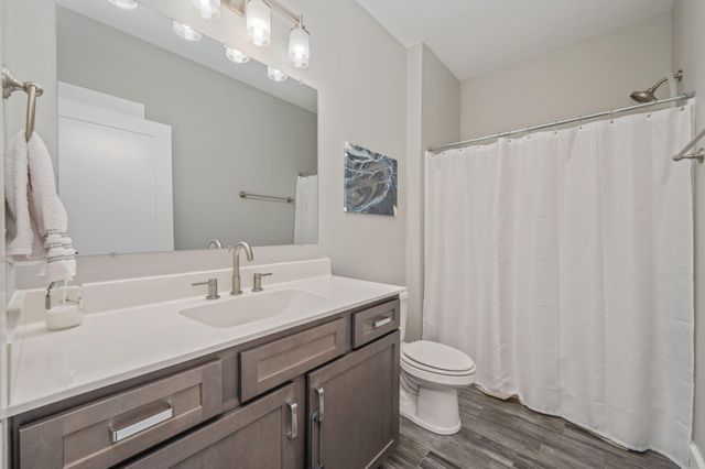 1504 W Ponderosa Road, Fort Walton Beach, FL 32547