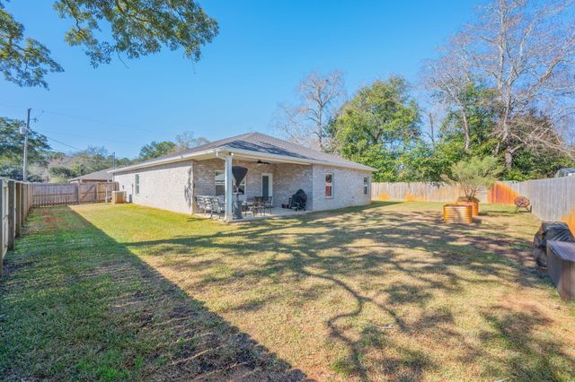 1504 W Ponderosa Road, Fort Walton Beach, FL 32547