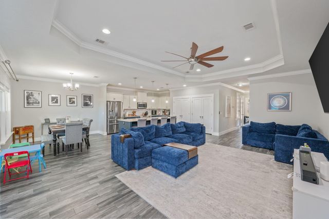 1504 W Ponderosa Road, Fort Walton Beach, FL 32547