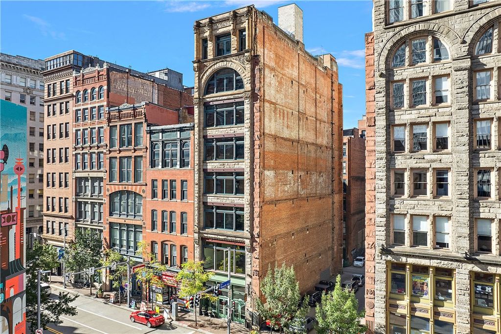 915 Liberty Avenue 601, Downtown Pgh, PA 15222