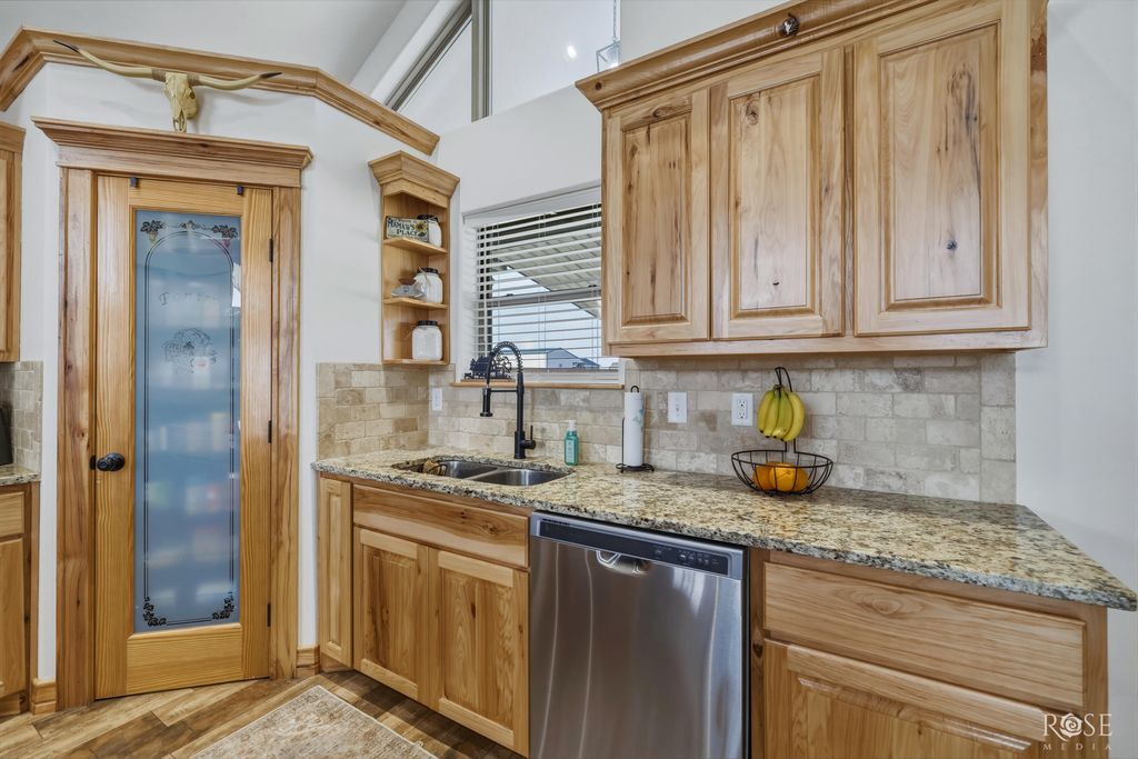 Image 14 of property listing at 5292 Grey Wolf Lane, San Angelo, TX 76901