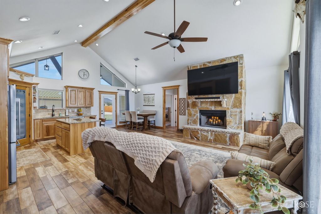 Image 8 of property listing at 5292 Grey Wolf Lane, San Angelo, TX 76901