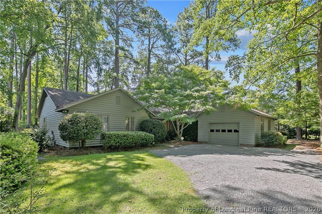 218 Queensberry Drive, Fayetteville, NC 28303 — exterior