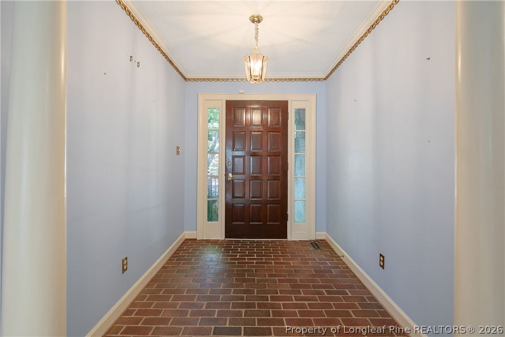 218 Queensberry Drive, Fayetteville, NC 28303 — photo 5