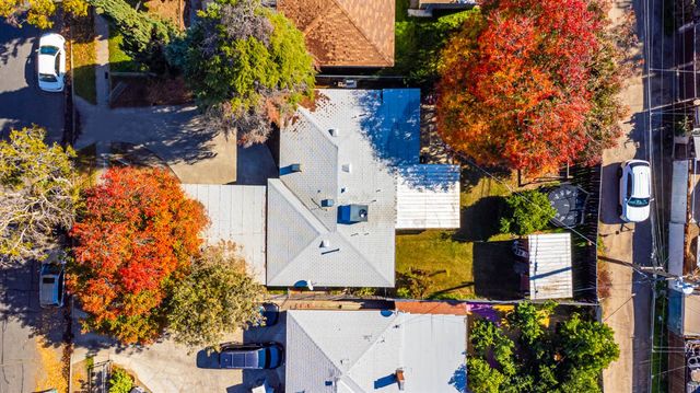 3852 E Washington Avenue, Fresno, CA 93702