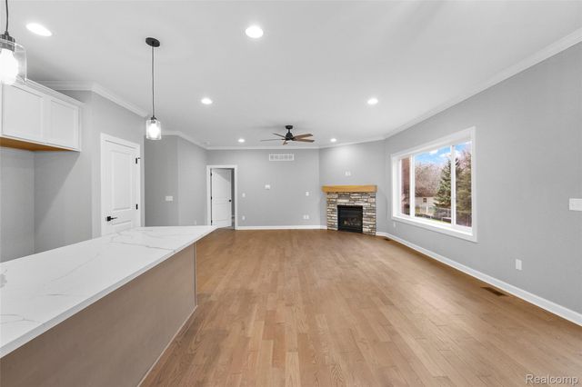 10042 Santa Lucia Court, Grand Blanc Charter Township, MI 48439