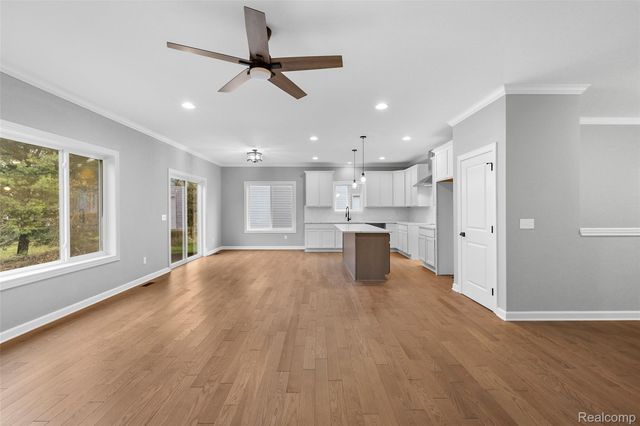 10042 Santa Lucia Court, Grand Blanc Charter Township, MI 48439