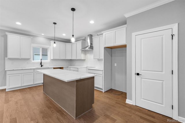 10042 Santa Lucia Court, Grand Blanc Charter Township, MI 48439