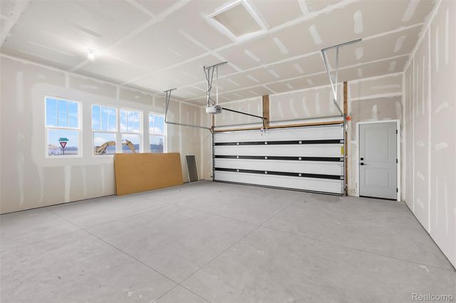 10042 Santa Lucia Court, Grand Blanc Charter Township, MI 48439