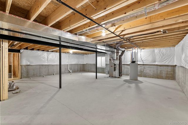 10042 Santa Lucia Court, Grand Blanc Charter Township, MI 48439