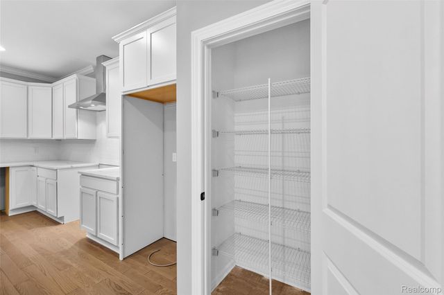 10042 Santa Lucia Court, Grand Blanc Charter Township, MI 48439