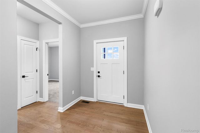 10042 Santa Lucia Court, Grand Blanc Charter Township, MI 48439