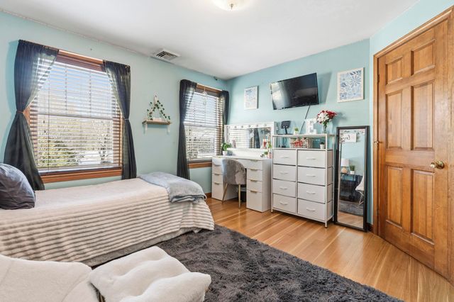 11 Broadview Drive, Litchfield, NH 03052