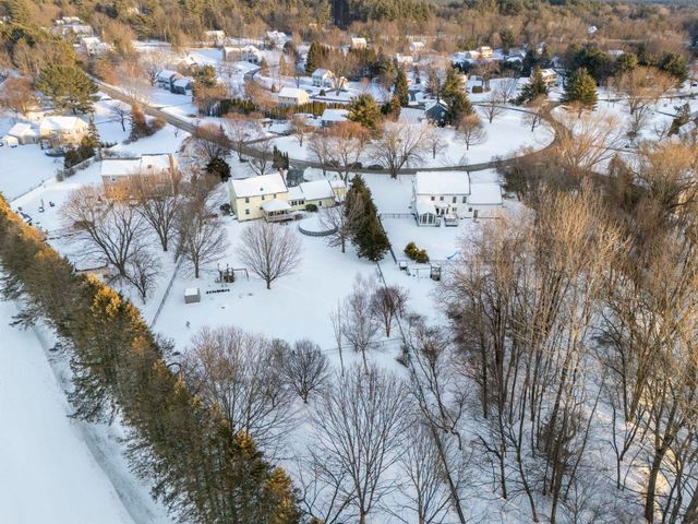 11 Broadview Drive, Litchfield, NH 03052