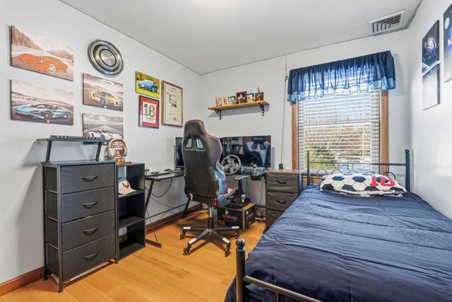 11 Broadview Drive, Litchfield, NH 03052