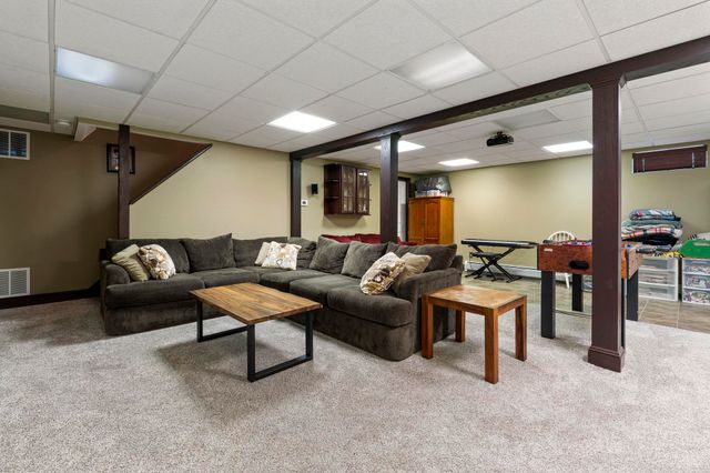 11 Broadview Drive, Litchfield, NH 03052