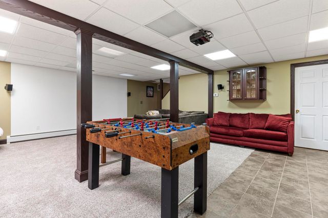 11 Broadview Drive, Litchfield, NH 03052