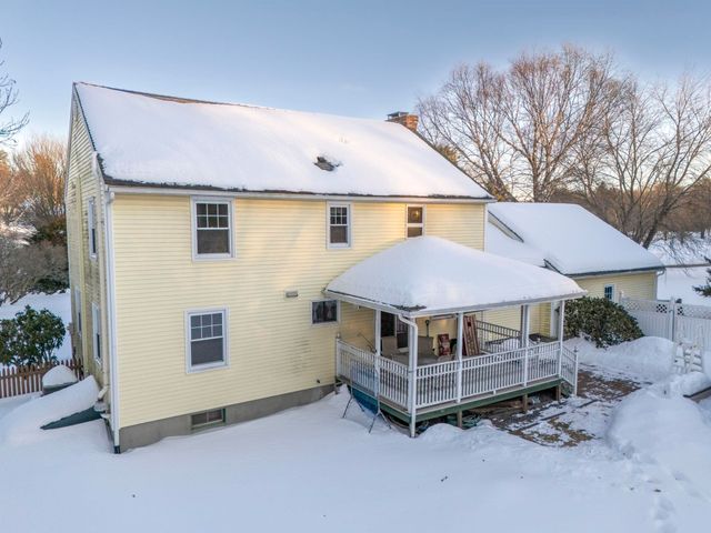 11 Broadview Drive, Litchfield, NH 03052