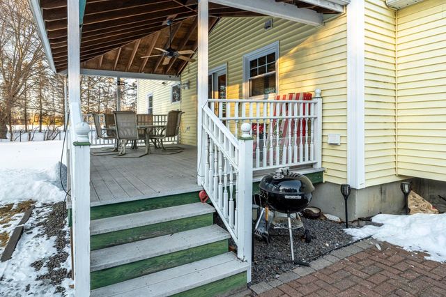 11 Broadview Drive, Litchfield, NH 03052