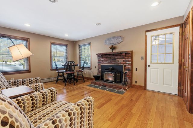 11 Broadview Drive, Litchfield, NH 03052