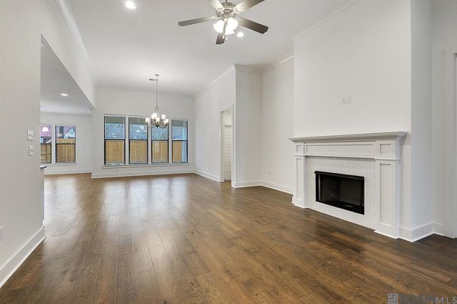 16553 Villa Brielle Ave, Baton Rouge, LA 70817