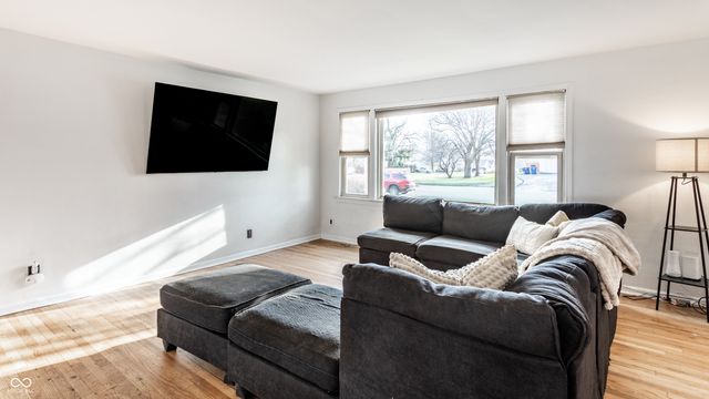 7230 Indian Lake Road, Indianapolis, IN 46236