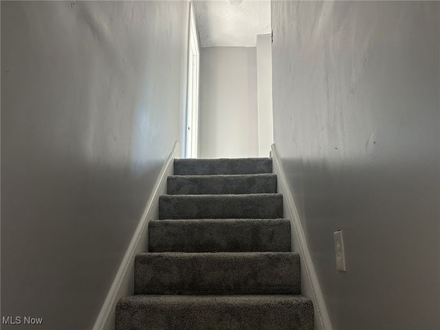 133 S Main Street, Tuscarawas, OH 44682