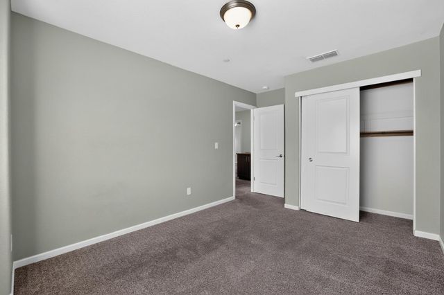 751 Phillipi Way, Sacramento, CA 95838